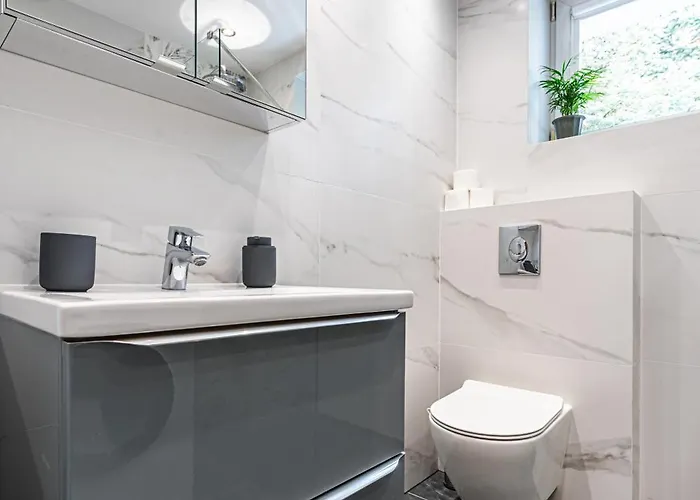 Emily Brzezno גדנסק